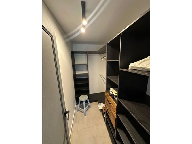 Apartaestudio en arriendo en El Castillo, Medellín, 130 m² · foto 9 de 12