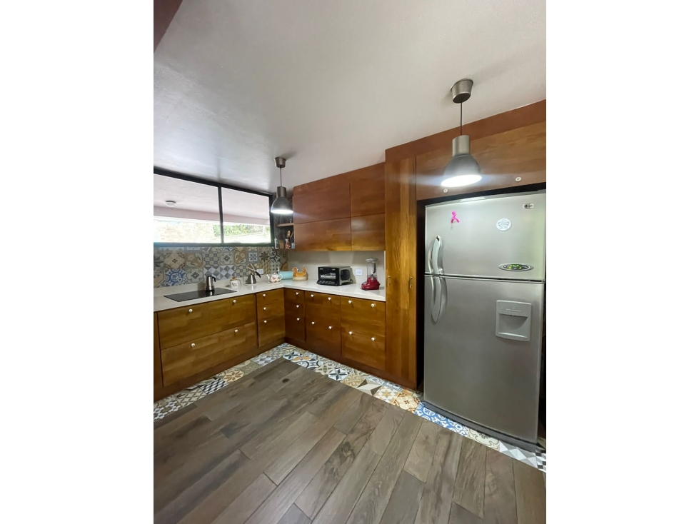 Casa en arriendo en El Poblado, Medellín · foto 9 de 24