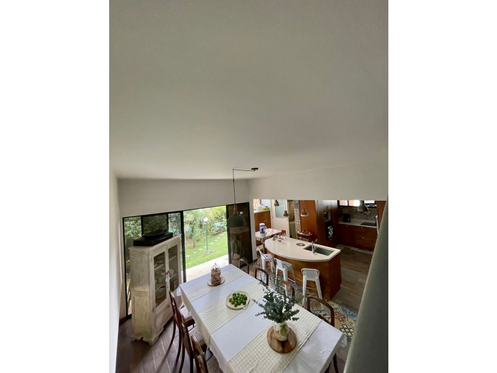 Casa en arriendo en El Poblado, Medellín · foto 14 de 24