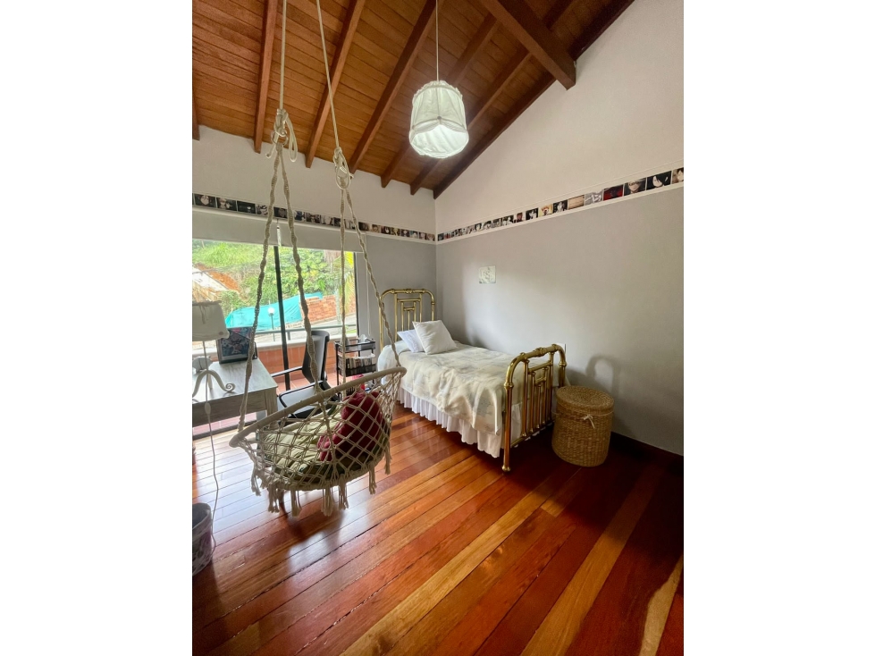 Casa en arriendo en El Poblado, Medellín · foto 17 de 24