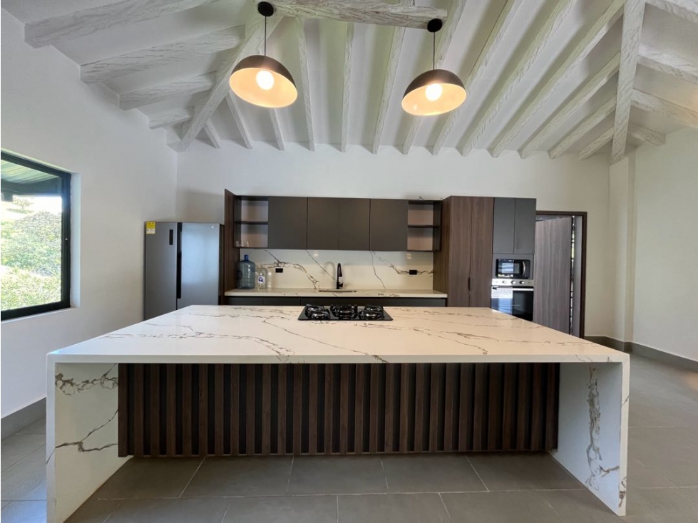 Casa en Arriendo en San Antonio de Pereira, Rionegro