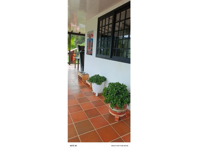Casa de 4 alcobas en arriendo en El Salado, Guarne, 290 m² · foto 14 de 23