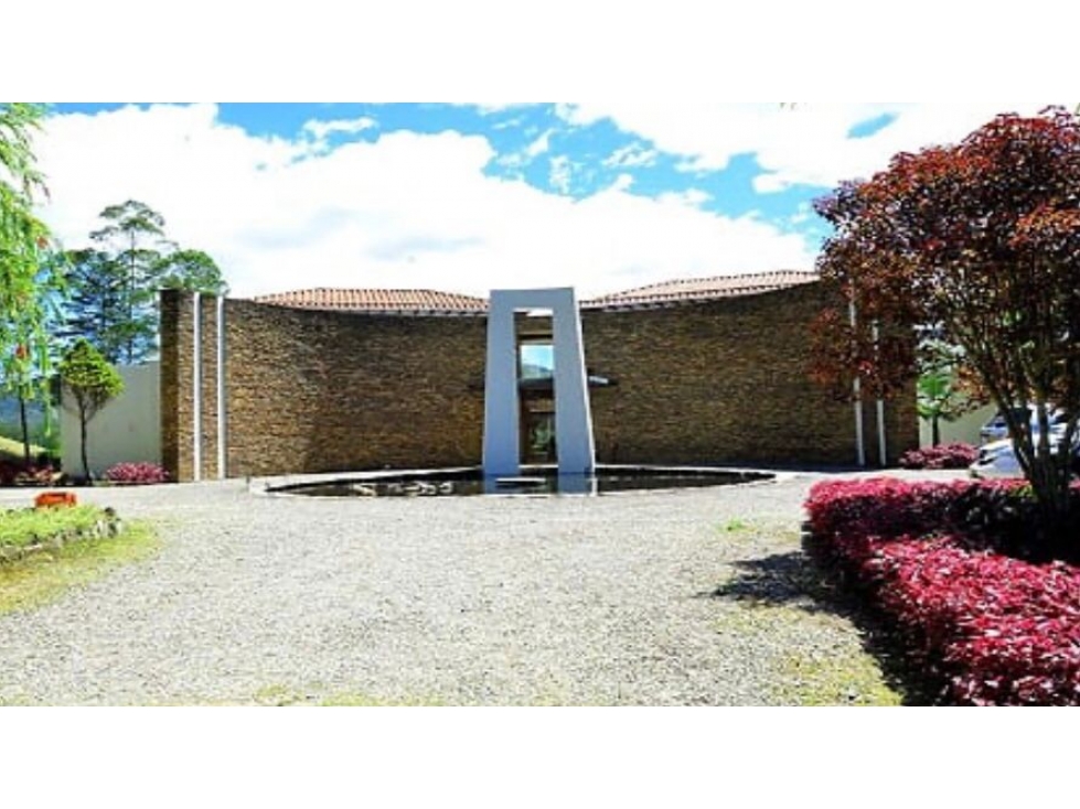 4BR House in Santa Elena (587 m²) - 2