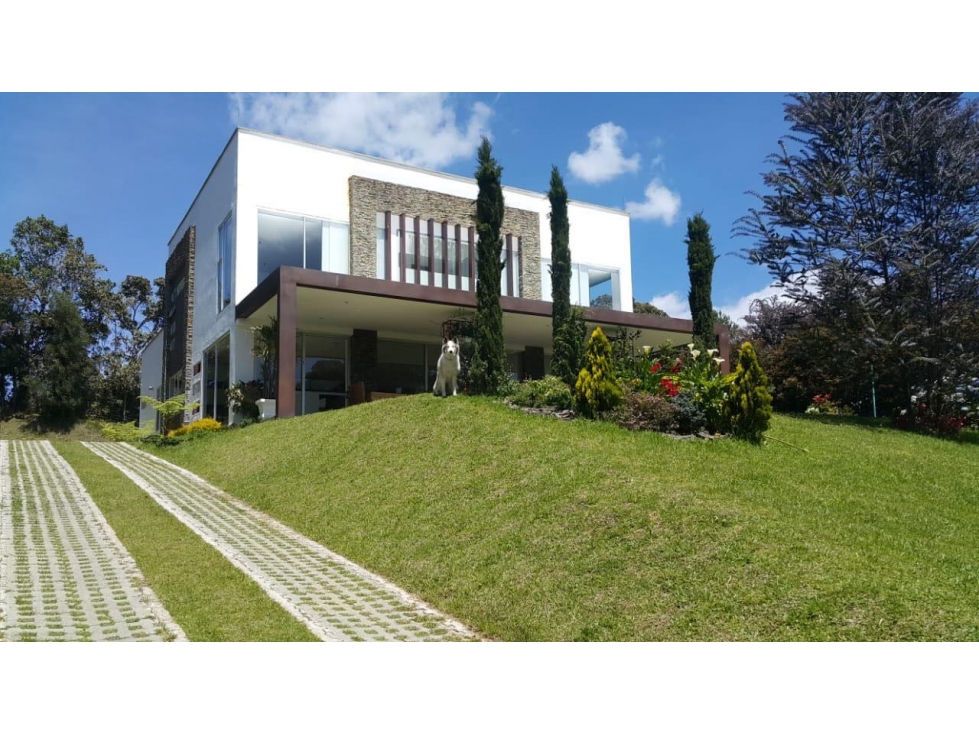 Casa en Arriendo en Envigado