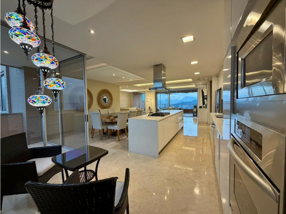 Apartamento en arriendo en El Poblado, Medellín · foto 15 de 24