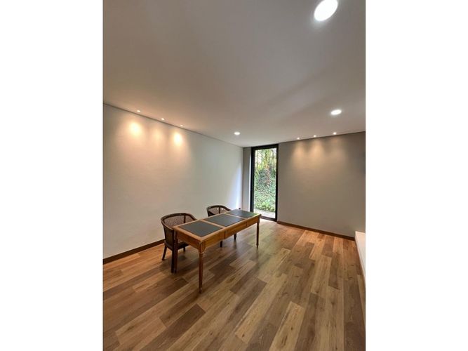 Casa de 4 alcobas en arriendo en Playa Rica-Rancheria, Rionegro, 360 m² · foto 6 de 24