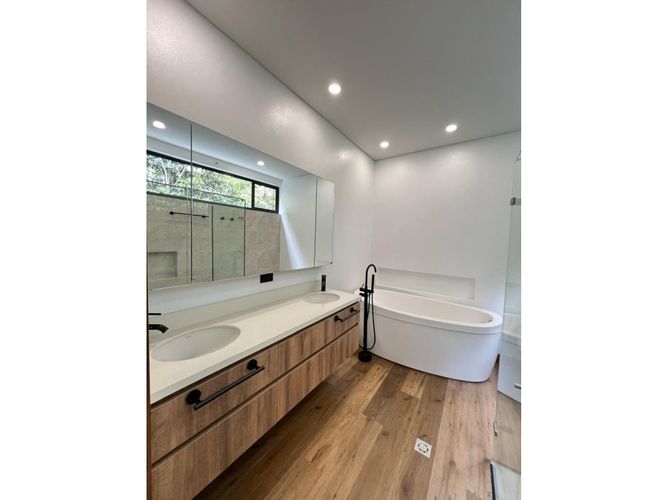 Casa de 4 alcobas en arriendo en Playa Rica-Rancheria, Rionegro, 360 m² · foto 15 de 24