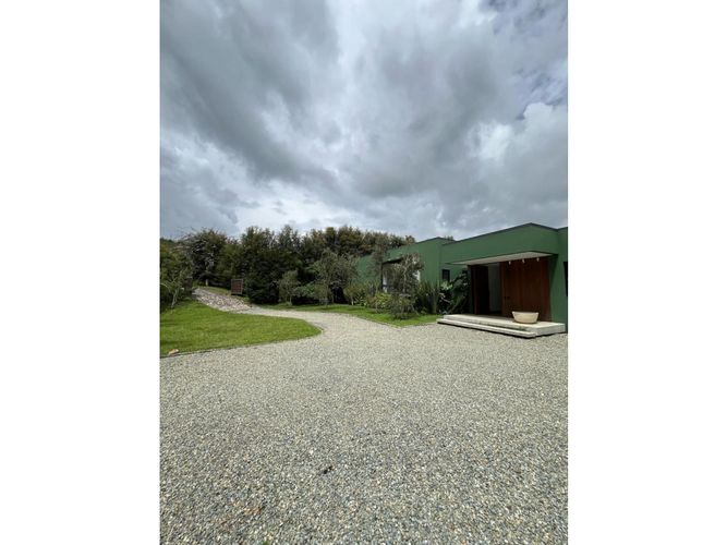 Casa de 4 alcobas en arriendo en Playa Rica-Rancheria, Rionegro, 360 m² · foto 18 de 24
