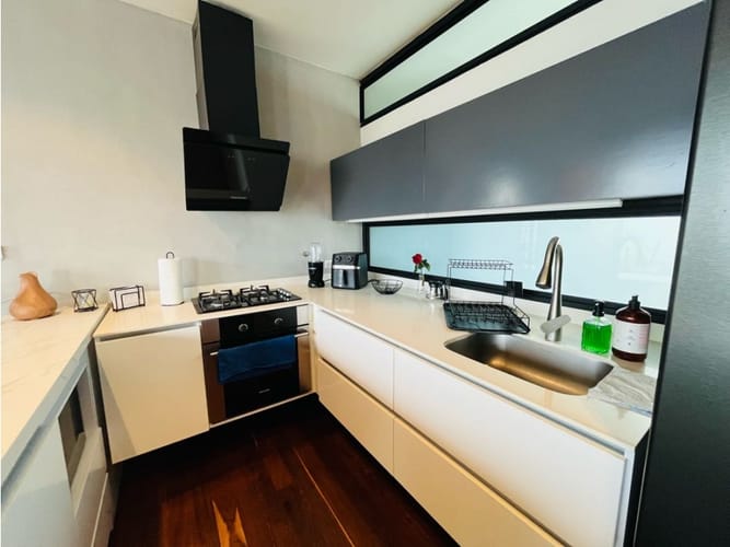 Apartamento de 1 alcoba en arriendo en El Poblado, Medellín, 86 m² · foto 5 de 14