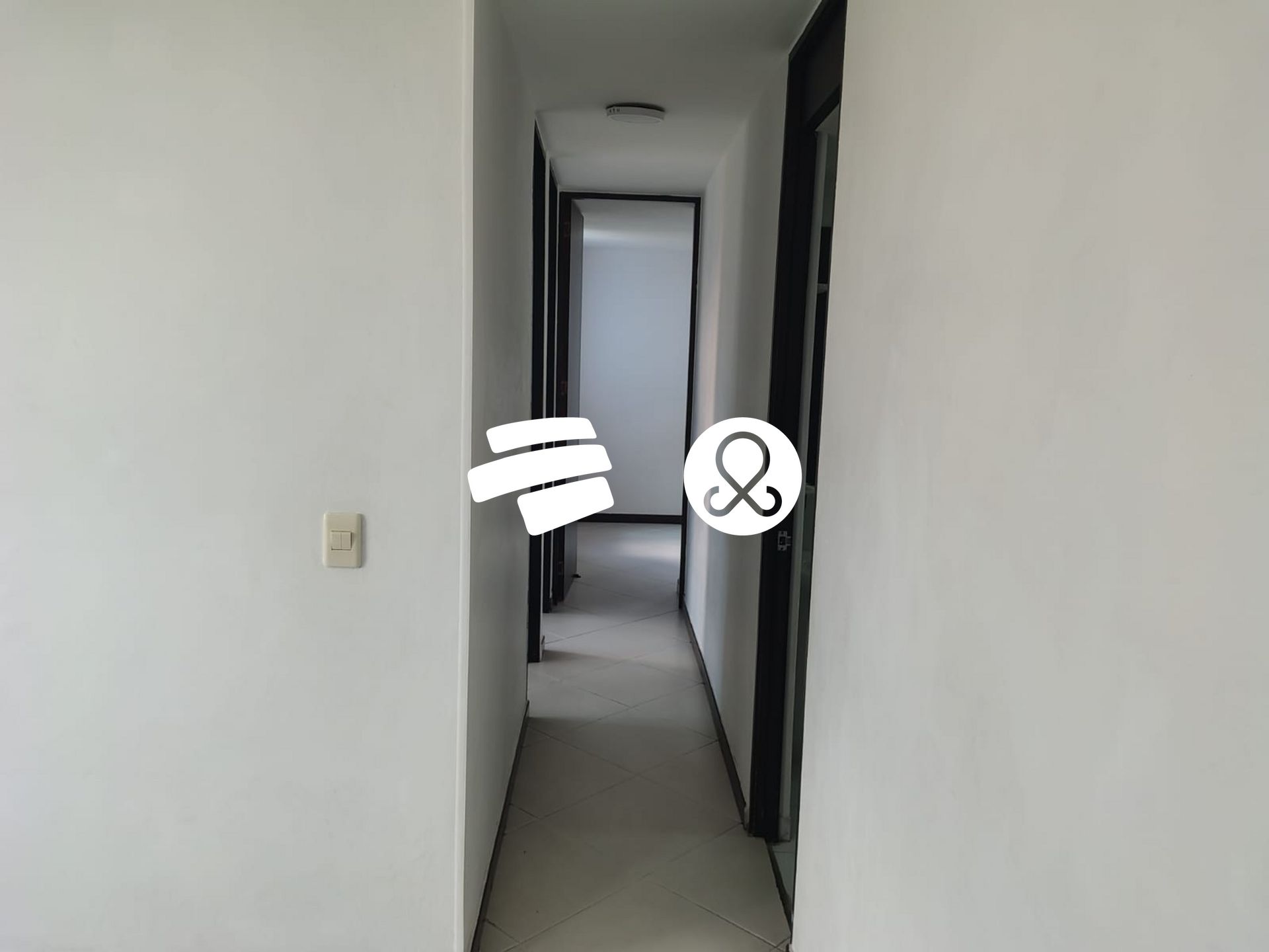 Apartamento en venta en Zona Centro, Envigado · foto 3 de 15