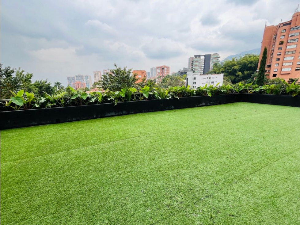 Apartamento en arriendo en El Poblado, Medellín · foto 3 de 24