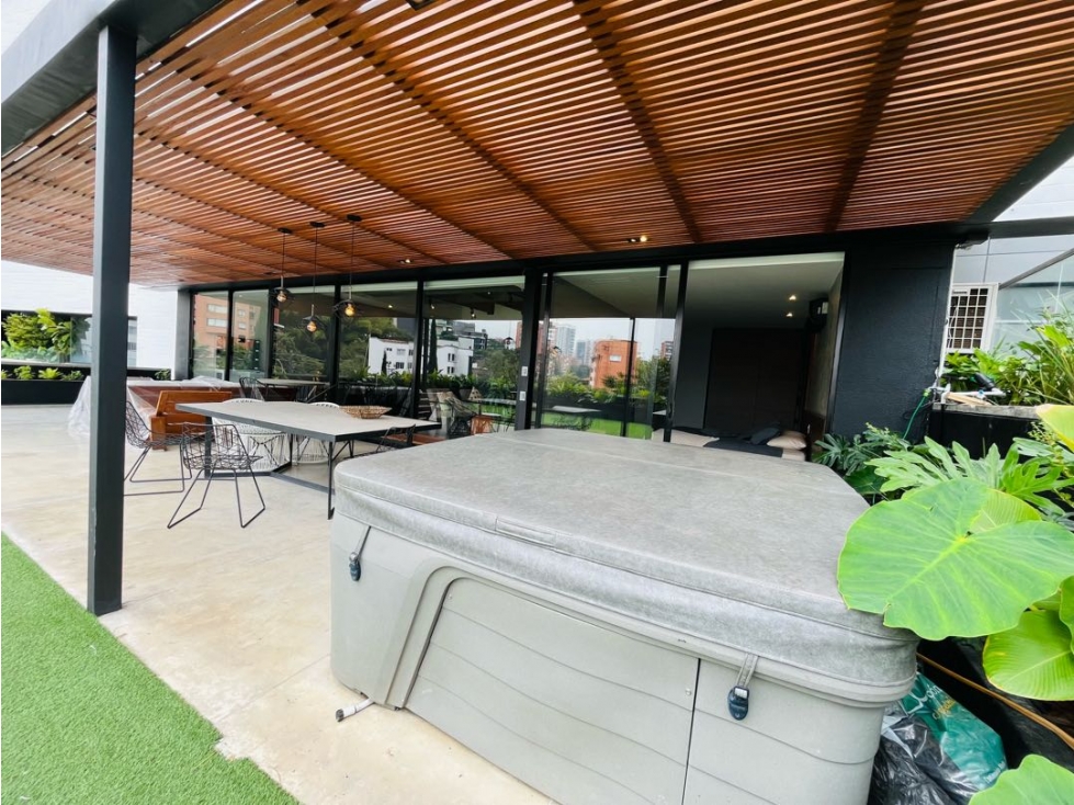 Apartamento en arriendo en El Poblado, Medellín · foto 5 de 24