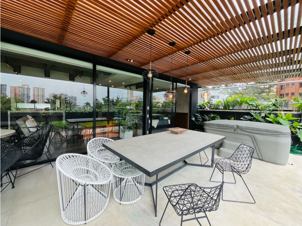 Apartamento en arriendo en El Poblado, Medellín · foto 6 de 24