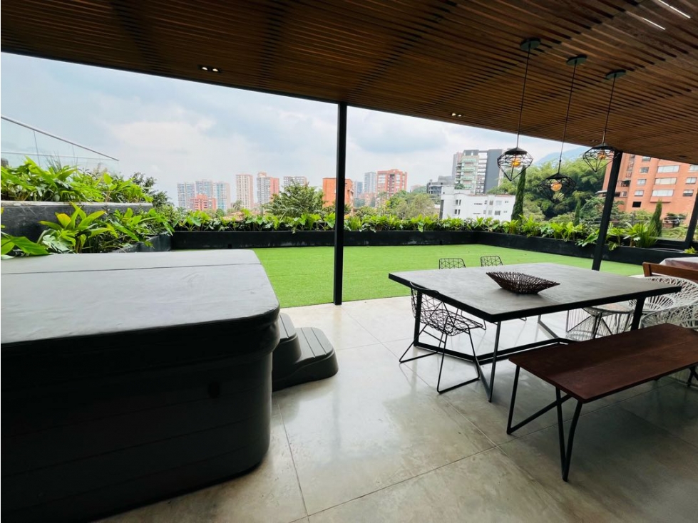 Apartamento en arriendo en El Poblado, Medellín · foto 7 de 24