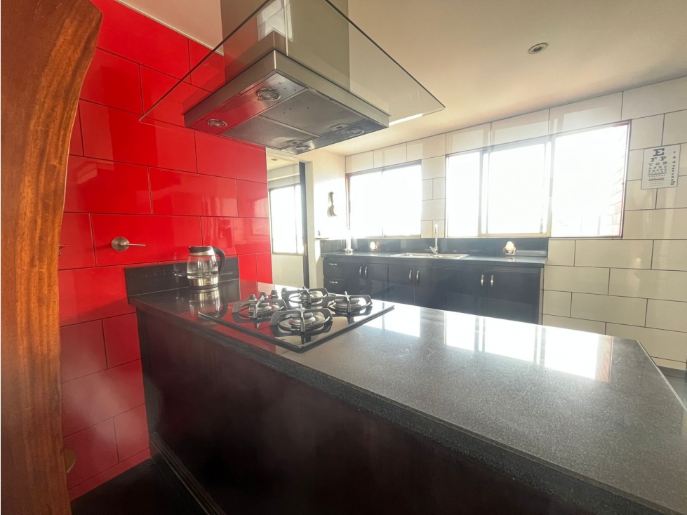 Apartamento en arriendo en El Poblado, Medellín · foto 12 de 17