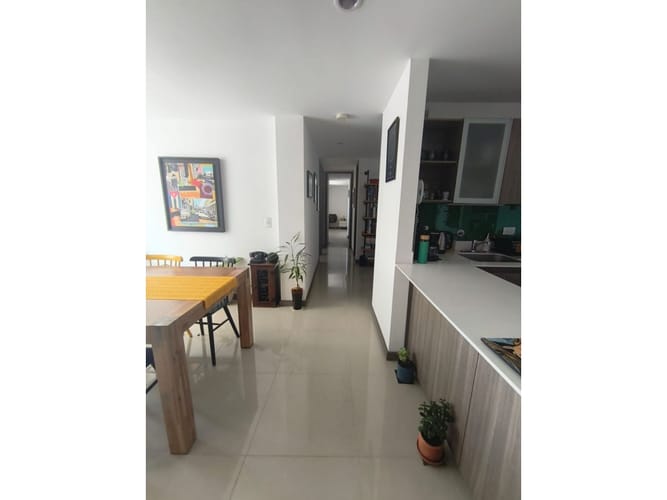 Apartamento de 3 alcobas en arriendo en El Poblado, Medellín, 104 m² · foto 2 de 21