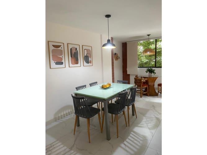 Apartamento de 2 alcobas en arriendo en Los Balsos, Medellín, 82 m² · foto 5 de 7