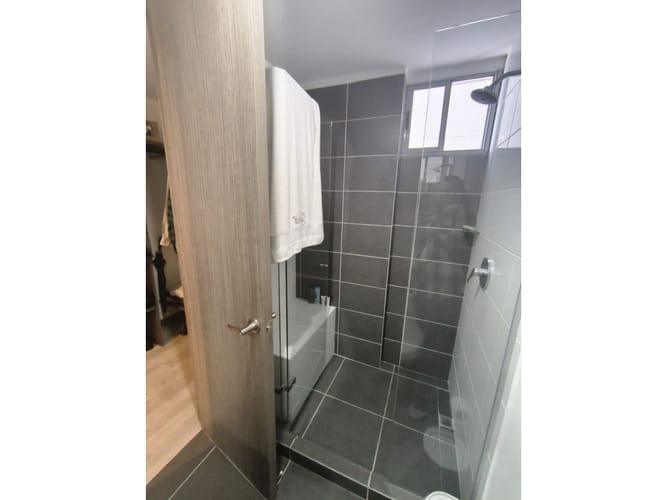 Apartamento de 3 alcobas en arriendo en El Poblado, Medellín, 104 m² · foto 15 de 21
