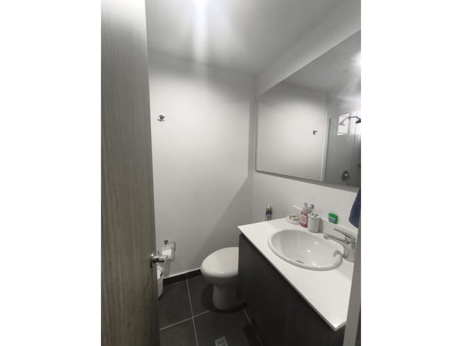 Apartamento de 3 alcobas en arriendo en El Poblado, Medellín, 104 m² · foto 19 de 21