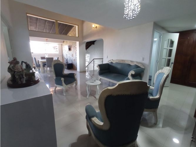 Apartamento de 4 alcobas en venta en La Florida, Medellín, 217 m² · foto 9 de 24