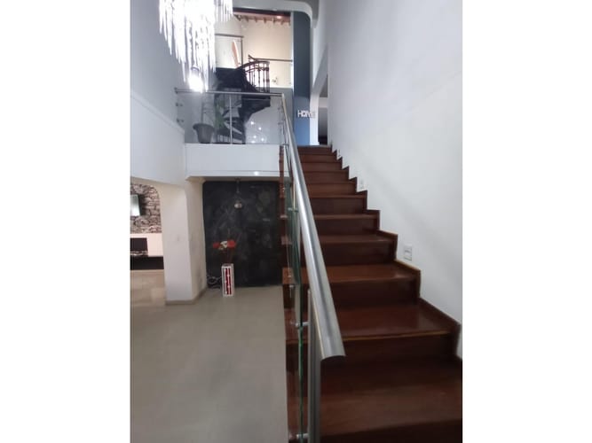 Apartamento de 4 alcobas en venta en La Florida, Medellín, 217 m² · foto 11 de 24