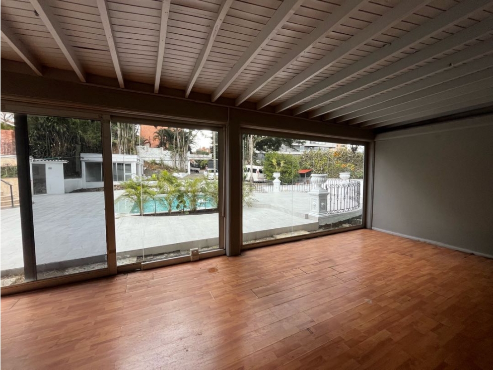 Casa en arriendo en El Poblado, Medellín · foto 11 de 24