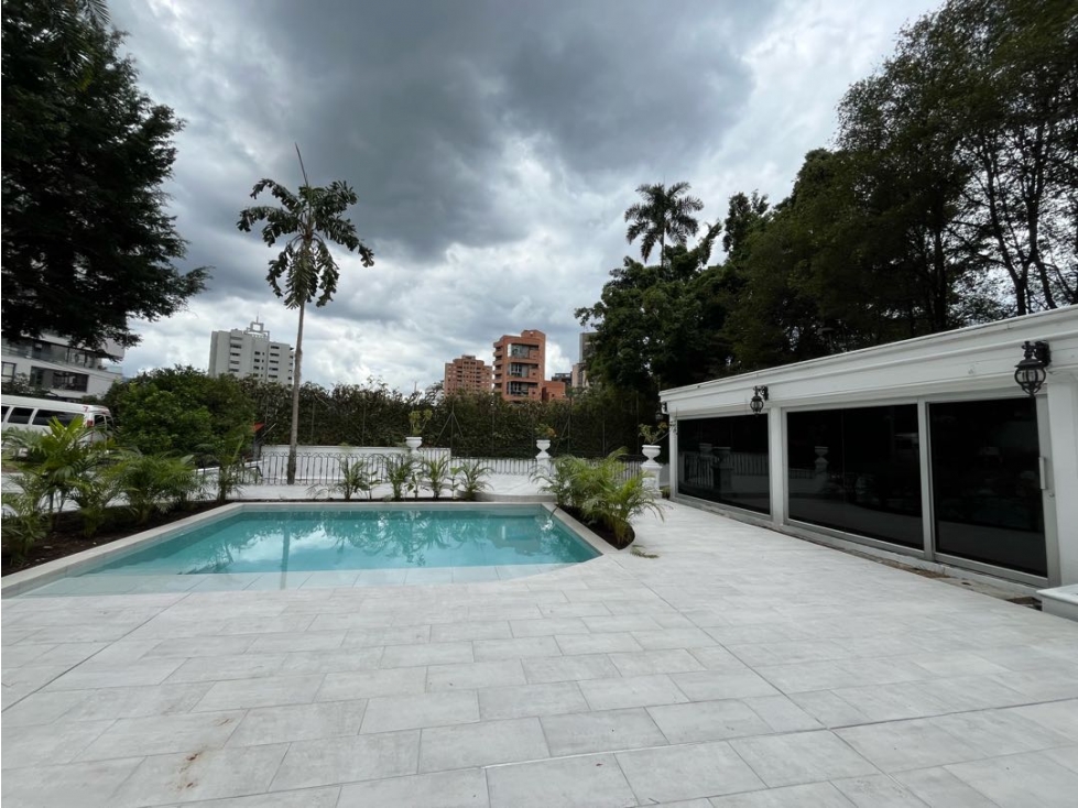 Casa en arriendo en El Poblado, Medellín · foto 22 de 24