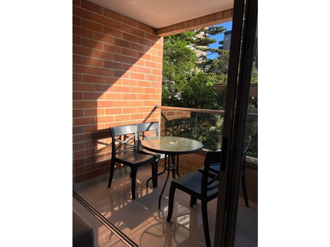 Apartamento de 2 alcobas en arriendo en Alejandría, Medellín, 91 m² · foto 5 de 18