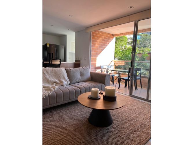Apartamento de 2 alcobas en arriendo en Alejandría, Medellín, 91 m² · foto 10 de 18