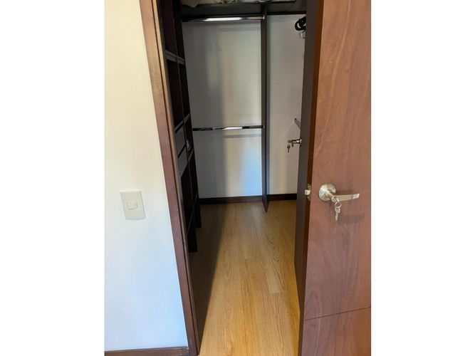 Apartamento de 2 alcobas en arriendo en Alejandría, Medellín, 91 m² · foto 13 de 18