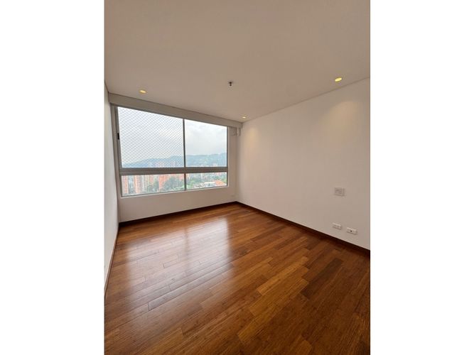 Apartamento de 4 alcobas en arriendo en El Poblado, Rionegro, 205 m² · foto 9 de 22