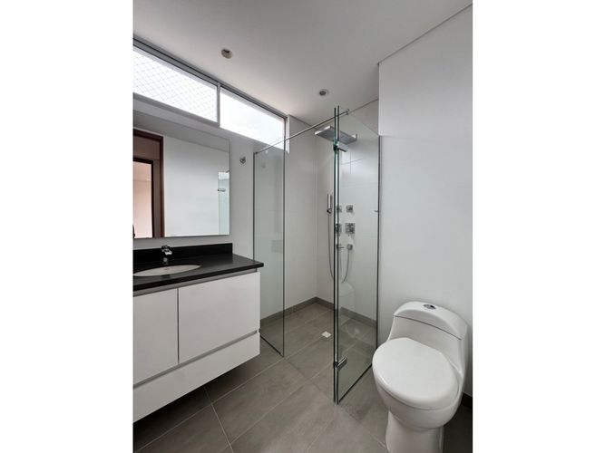 Apartamento de 4 alcobas en arriendo en El Poblado, Rionegro, 205 m² · foto 14 de 22