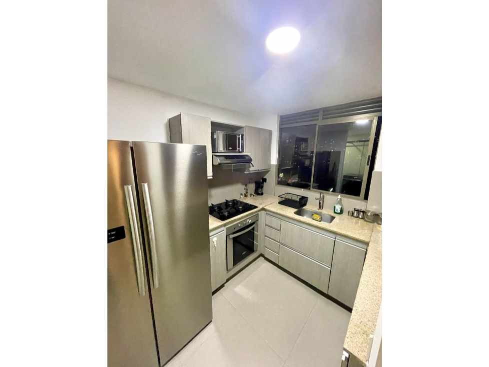 Apartamento en arriendo en El Poblado, Medellín · foto 5 de 23