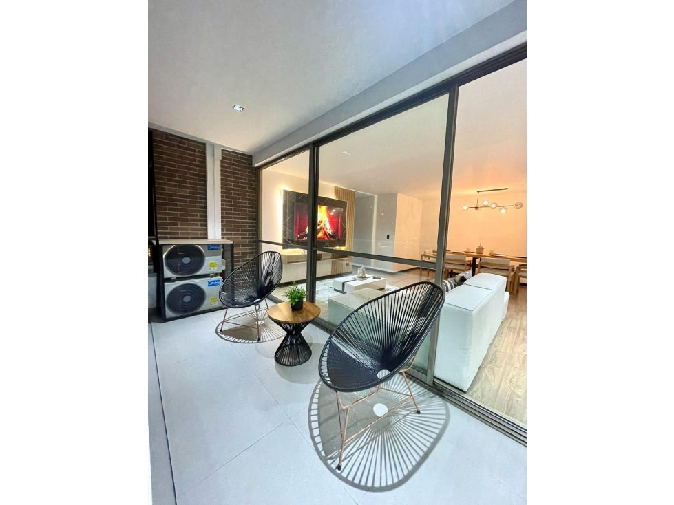 Apartamento en arriendo en El Poblado, Medellín · foto 7 de 23