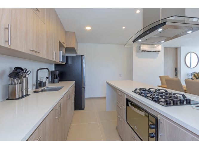 Apartamento de 3 alcobas en arriendo en El Porvenir, Medellín, 100 m² · foto 6 de 19