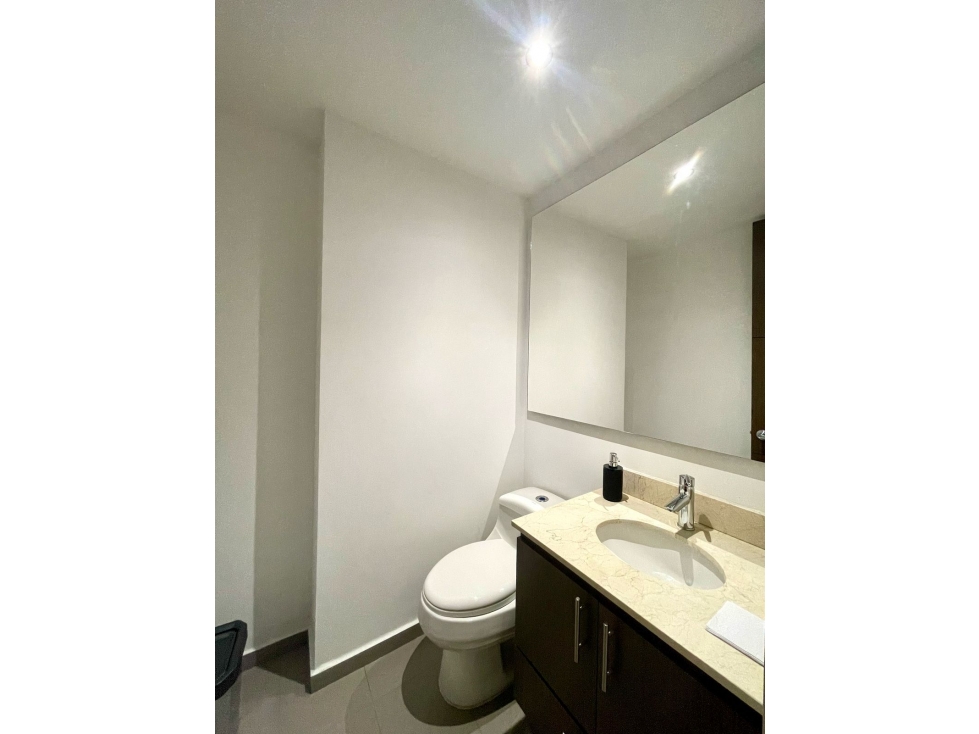 Apartamento en arriendo en El Poblado, Medellín · foto 17 de 23
