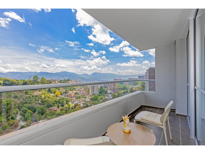 Apartamento de 3 alcobas en arriendo en El Porvenir, Medellín, 100 m² · foto 19 de 19