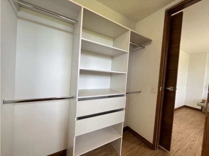 Apartamento de 2 alcobas en arriendo en Llano Grande, Rionegro, 137 m² · foto 15 de 21