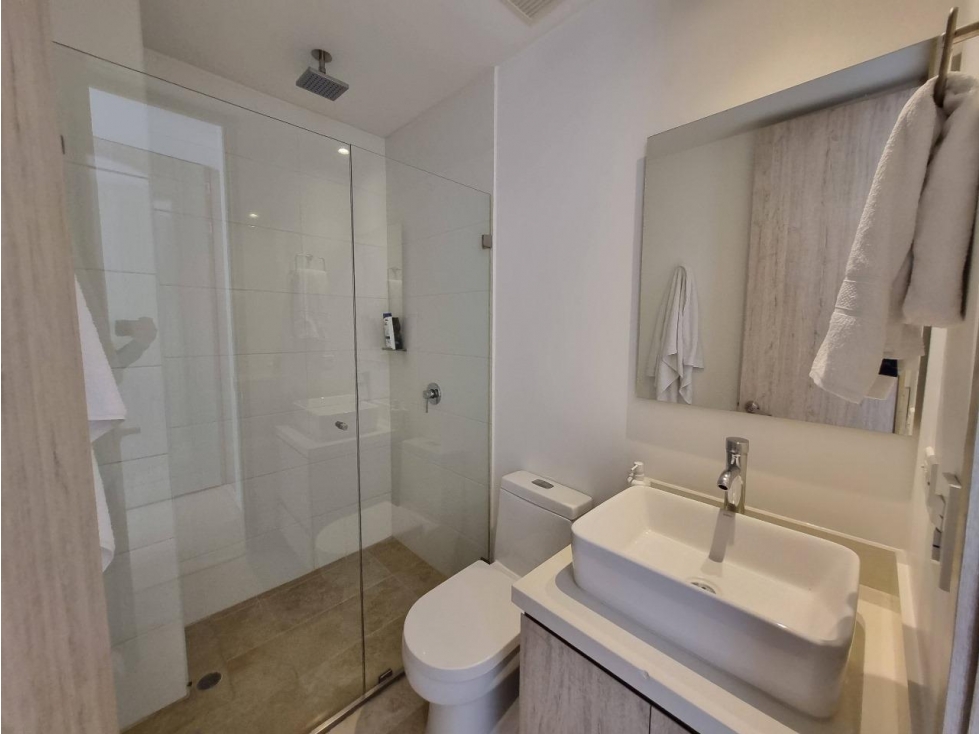 Apartamento en arriendo en El Poblado, Medellín · foto 9 de 18