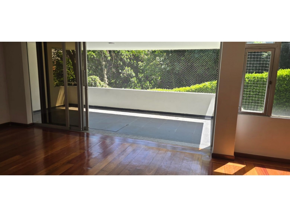 Apartamento en arriendo en El Poblado, Medellín · foto 9 de 21