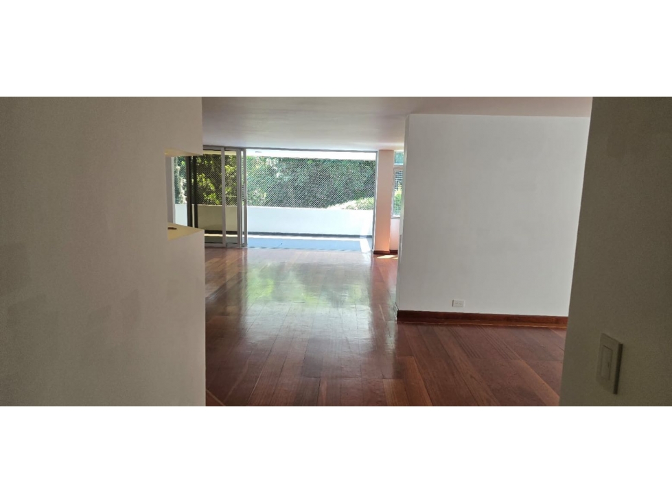 Apartamento en arriendo en El Poblado, Medellín · foto 16 de 21
