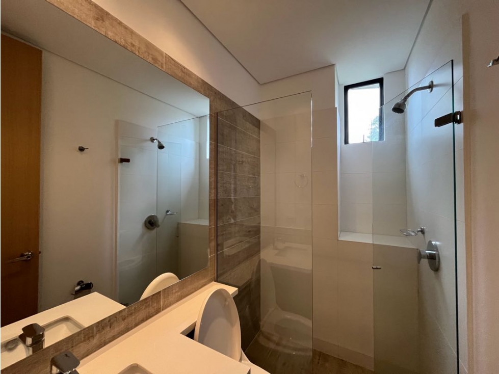 Apartamento en arriendo en Llano Grande, Rionegro · foto 3 de 12