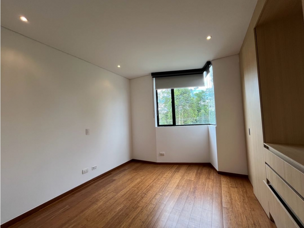 Apartamento en arriendo en Llano Grande, Rionegro · foto 6 de 12