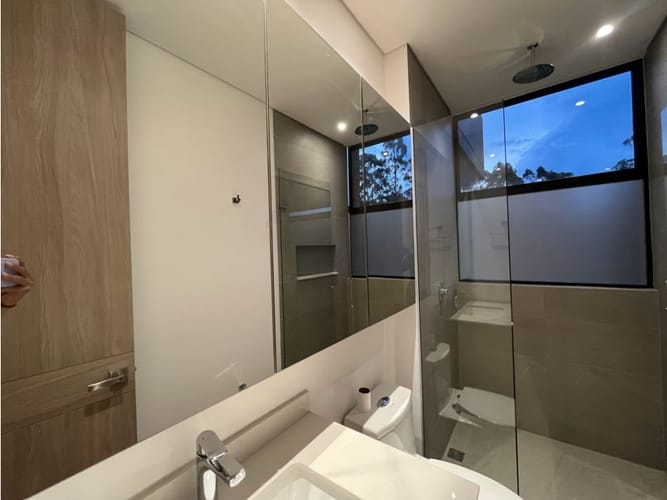 Apartamento de 3 alcobas en arriendo en Llano Grande, Rionegro, 143 m² · foto 10 de 17