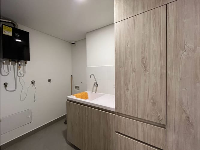 Apartamento de 3 alcobas en arriendo en Llano Grande, Rionegro, 148 m² · foto 9 de 14