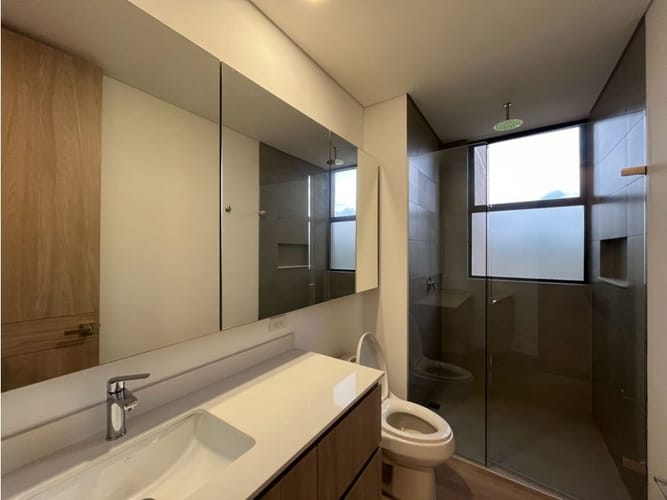 Apartamento de 3 alcobas en arriendo en Llano Grande, Rionegro, 148 m² · foto 11 de 14