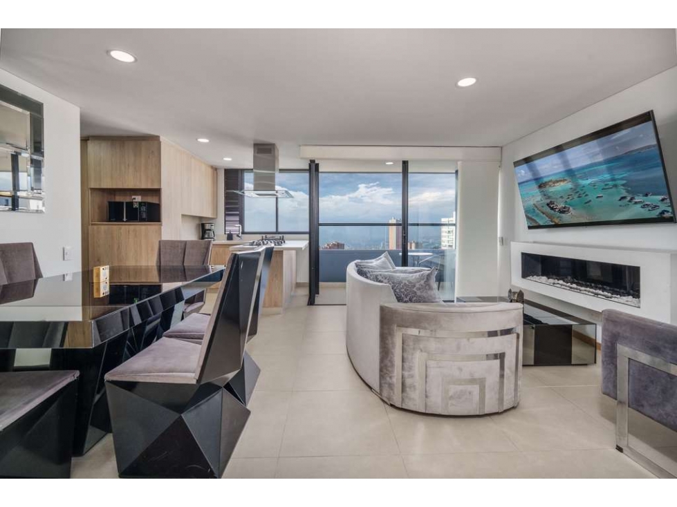 Apartamento en arriendo en El Poblado, Medellín · foto 6 de 24