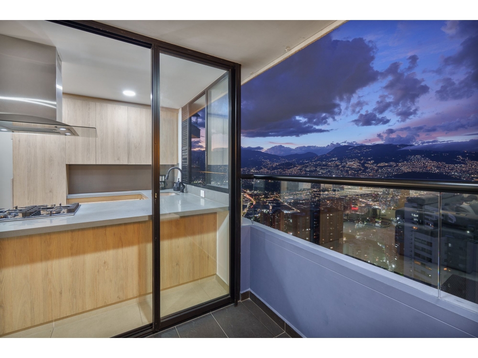 Apartamento en arriendo en El Poblado, Medellín · foto 12 de 24