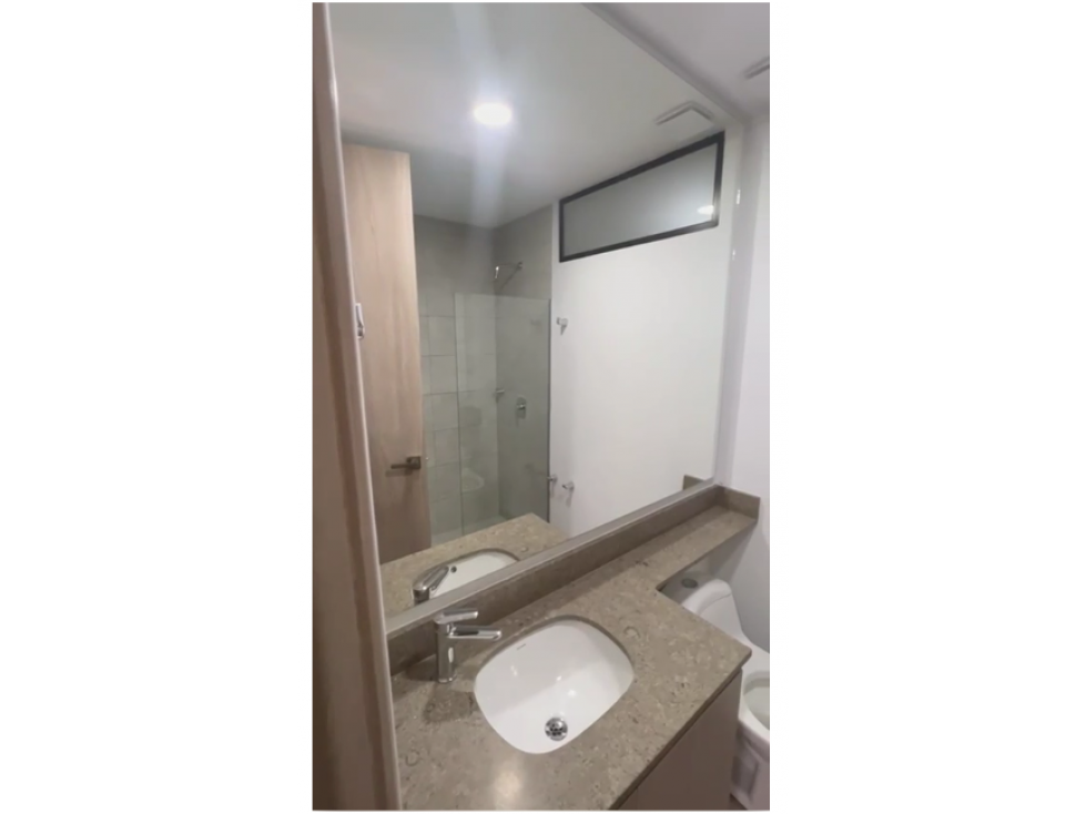 Apartamento en arriendo en Sajonia, Rionegro · foto 8 de 8