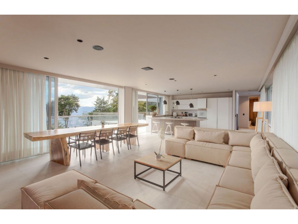 4BR House in El Poblado (600 m²) - 2